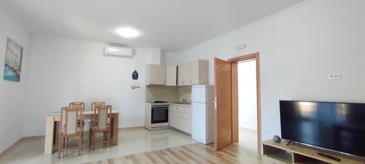 One Bedroom Apartment Gogo With Private Parking Neum Kültér fotó